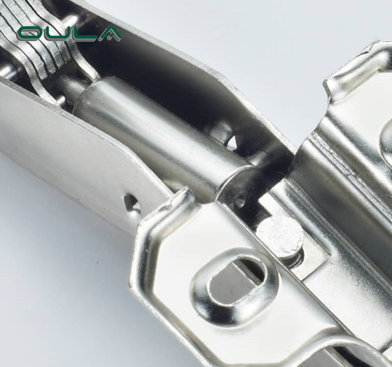 Hochwertiger 45 Grad geformter Eisenmatrialrutsche des OEM -Herstellers am HDRAULIC -Kabinettsscharnier 