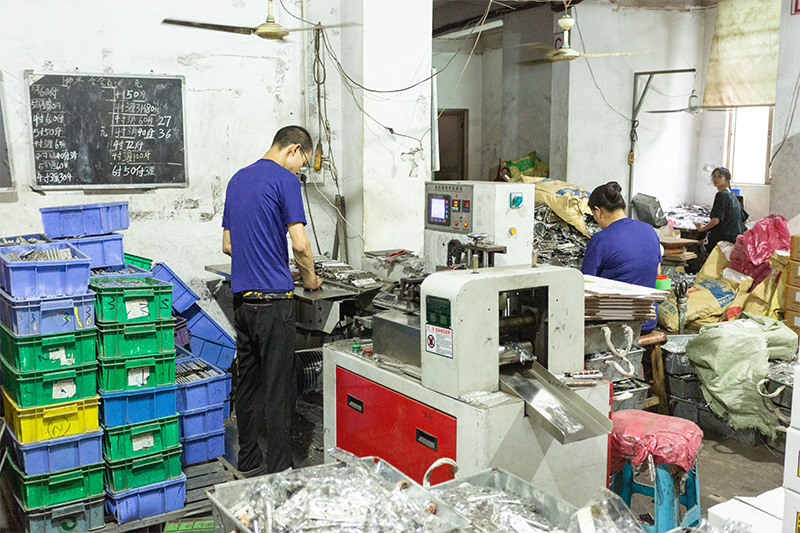 Unsere Fabrik ist mit fortschrittlichen Produktionsanlagen ausgestattet.
